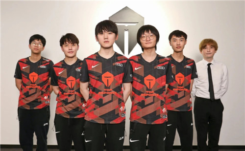 黄金垫射区 黄金垫射区